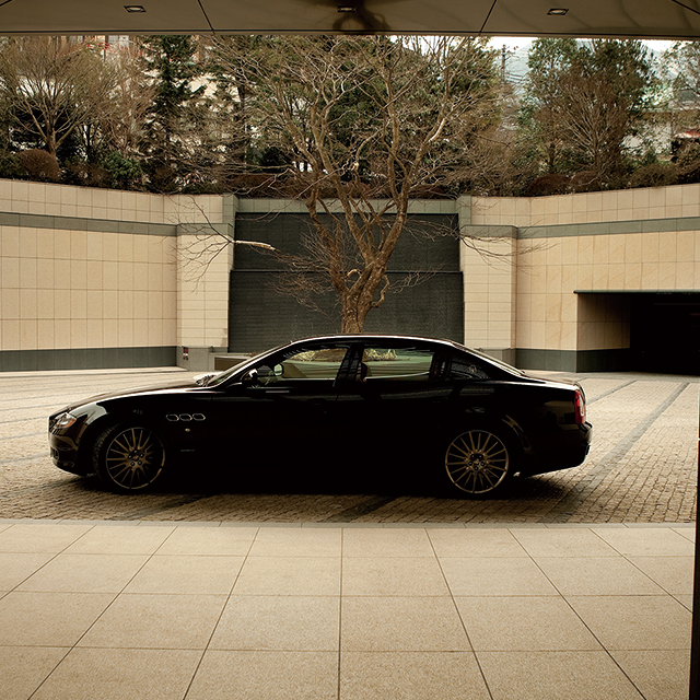 MASERATI×エクシブ箱根離宮 クアトロポルテ スポーツGT Sで“世界最高の