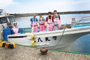 平塚漁港 しらす漁・丸八丸