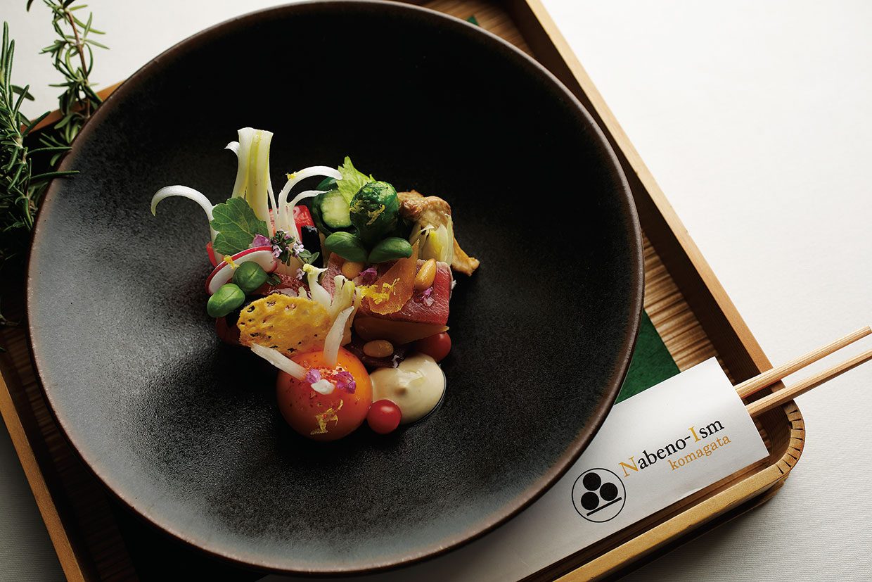 ナベノ-イズム。日本伝統食材とフランス伝統食文化を融合させたサラダニソワーズのイマージュ