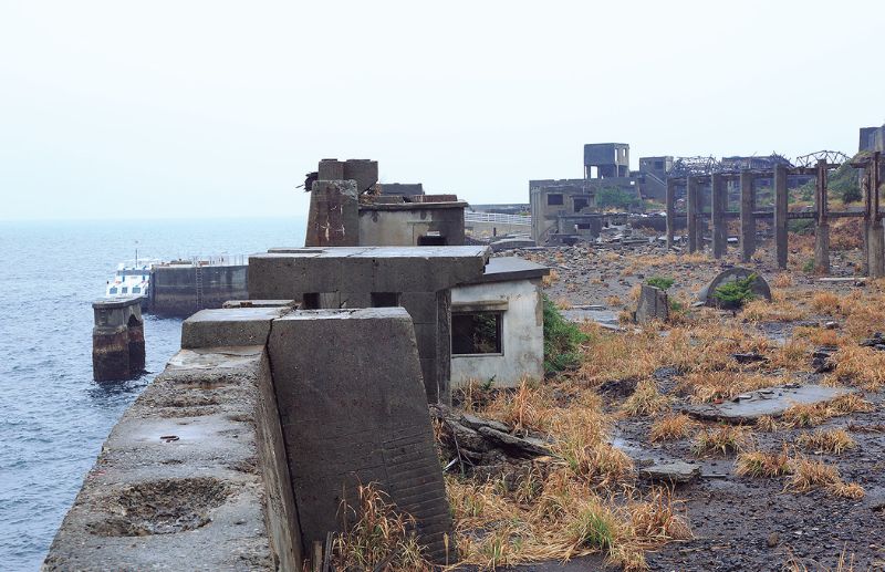 長崎喜遊曲 豊饒と冒険と近代日本、その栄華の「証言者」 軍艦島