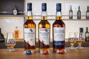 ウイスキーとチョコレートの至高のペアリング｜タリスカーとオールドパーが贈るバレンタイン
